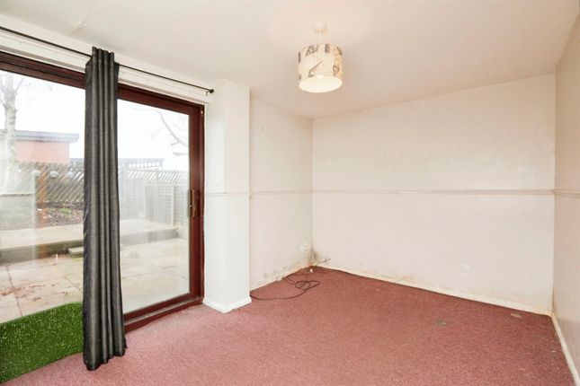 End terrace house for sale in Civic Way, Swadlincote