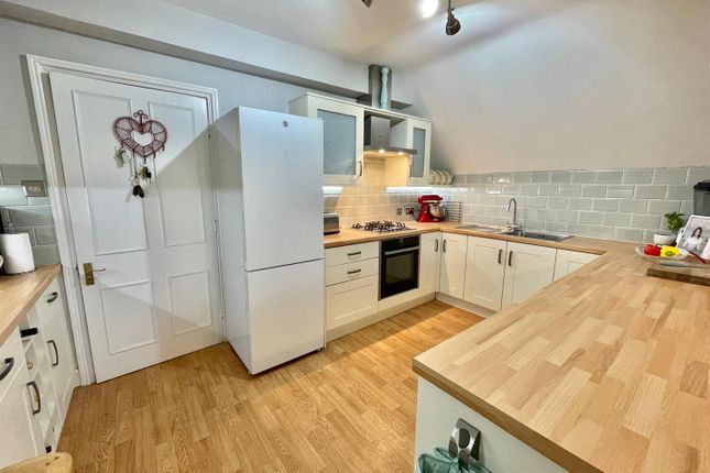 Flat for sale in Harefield, Marlborough Road, Buxton