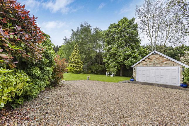 Semi-detached bungalow for sale in The Dell, Crouchfield, Chapmore End