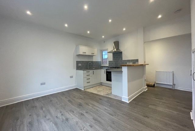 Flat 2, 43, Virginia Road, Wirral photo 3