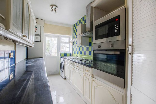 Thumbnail Terraced house to rent in Tunnel Avenue, Greenwich, London