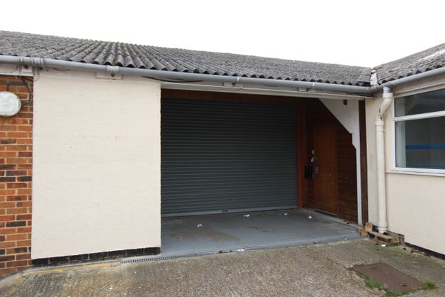 Thumbnail Warehouse to let in King Edward Close, Worthing, West Sussex