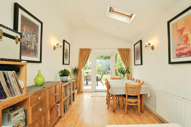 41, Usher Park Road, York photo 4