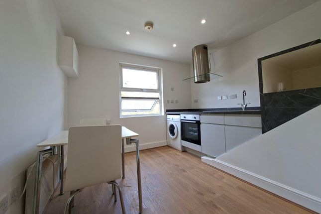 361, Archway Road, London photo 4