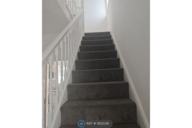 Cartmel Crescent, Chadderton, Oldham photo 3