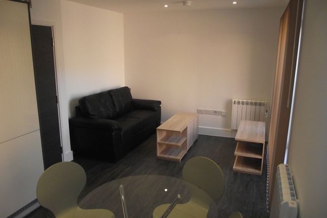 Apartment 61, Birmingham photo 4