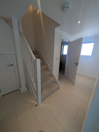 1, Ayton Drive, Portland photo 3