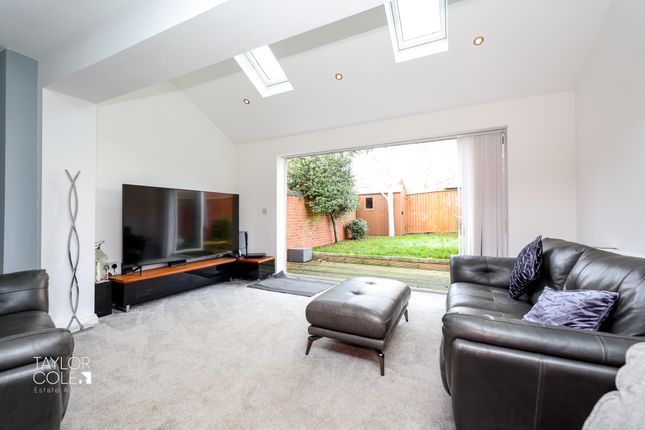 Town house for sale in Meander Close, Wilnecote, Tamworth