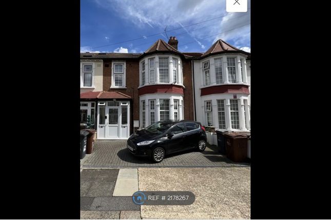 Thumbnail Flat to rent in Aldersey Gardens, Barking