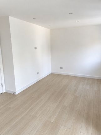 7, Thornhill Road, Croydon photo 4