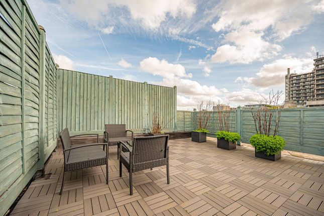 Thumbnail Mews house for sale in Maryon Mews, Hampstead, London