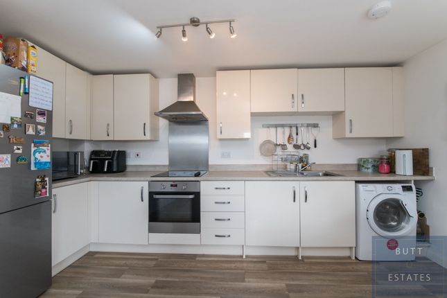 35 Celtic Close, Exeter photo 4
