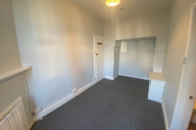 Flat 4, Plymouth photo 4