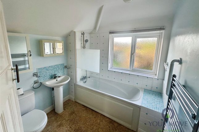 54, Croft Road, Leicester photo 3