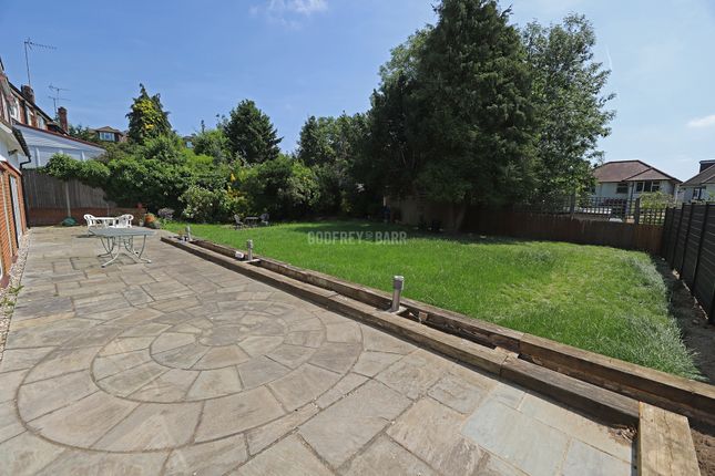 Austell Gardens, Austell Gardens, Mill Hill photo 4