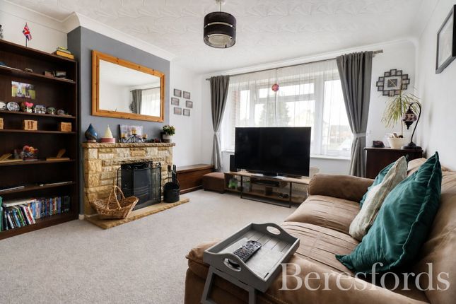1, Chestnut Avenue, Maldon photo 2