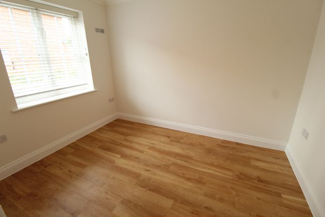 27, East Close, Bury St Edmunds photo 5