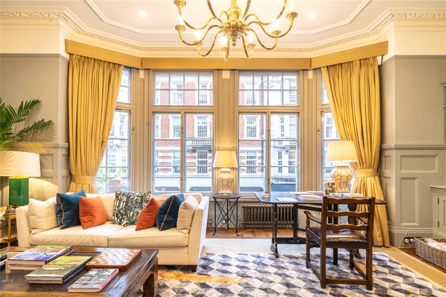 Thumbnail Flat for sale in North Audley Street, Mayfair, London