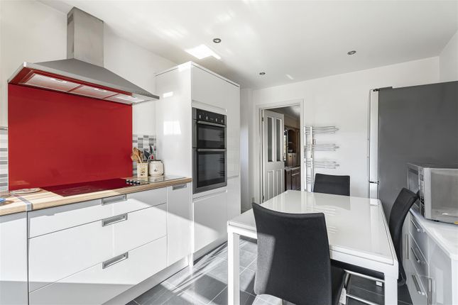 4, Wheatfield Close, Cullompton photo 4