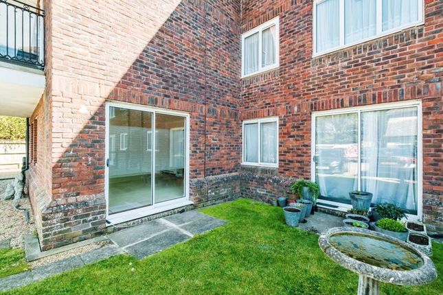 Thumbnail Flat for sale in Nordseter Lodge, Rustington