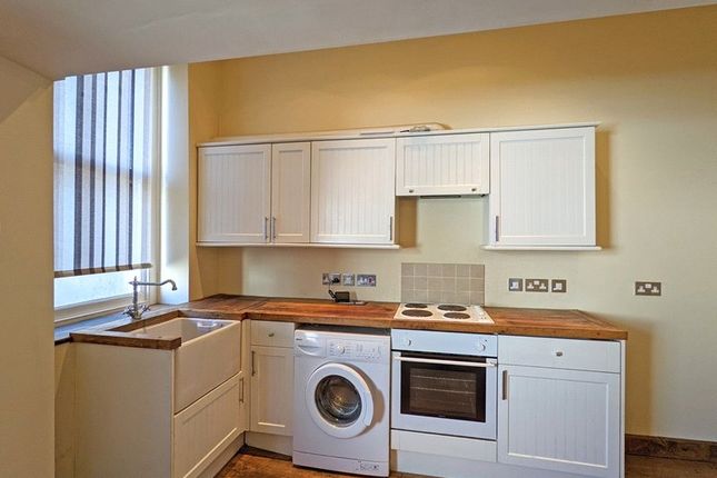 Flat 6, 1, North Road, Devon photo 2