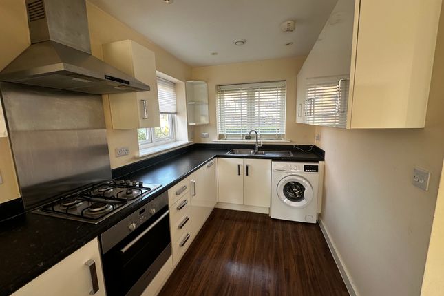 87, MILTON KEYNES photo 4