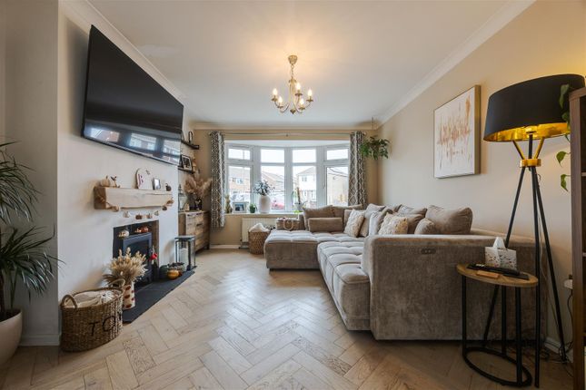 Austin Crescent, Scunthorpe photo 2