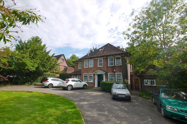 Flat for sale in Frithwood Avenue, Northwood