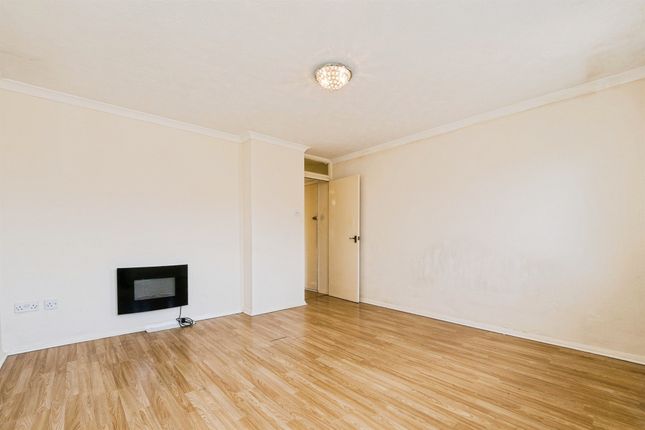 74, Burns Place, Tilbury photo 4
