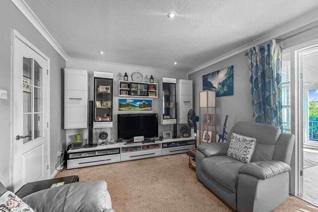 12a, Quarry Close, Bideford photo 3