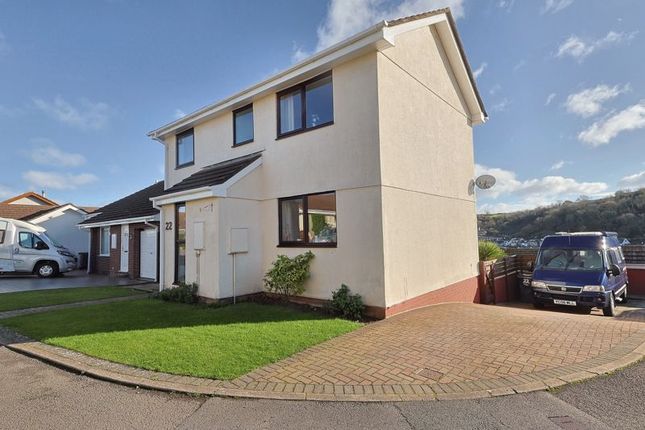 22, Hartland Tor Close, Brixham photo 2