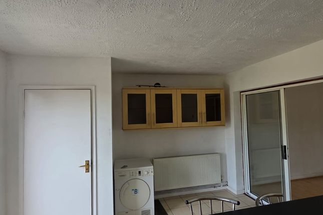 79 Mullway, Letchworth Garden City photo 5