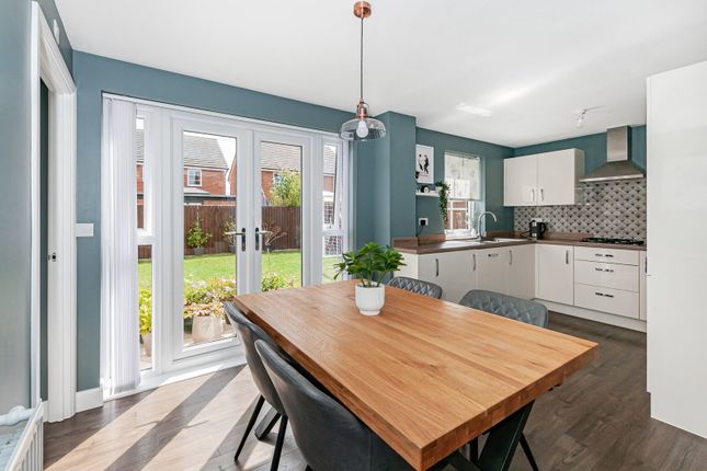 40, Petfield Drive, Hull photo 2