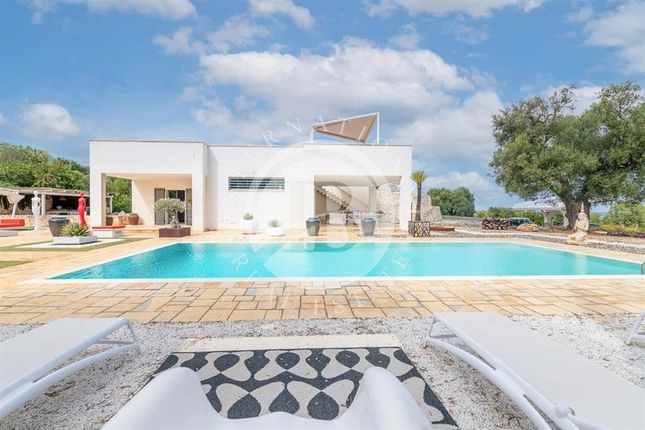Villa for sale in Brindisi, Puglia, 72100, Italy