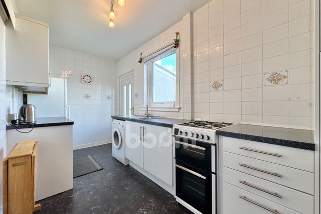 297, Glasgow Road, Paisley photo 3