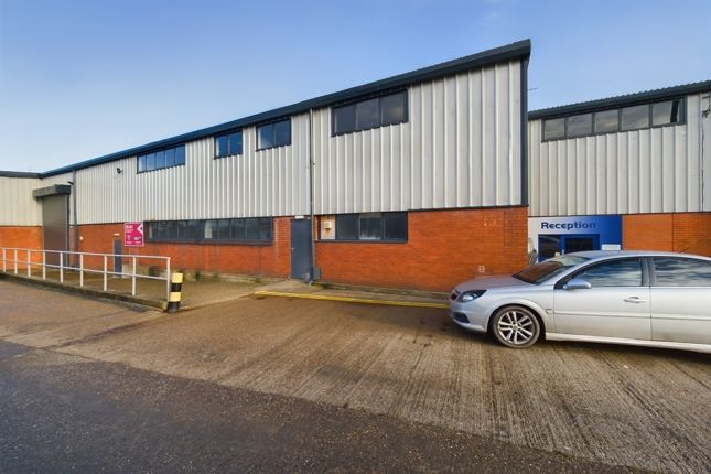 Industrial to let in First Floor 4A-4B Medina Park, Stoneferry Road, Hull, East Riding Of Yorkshire