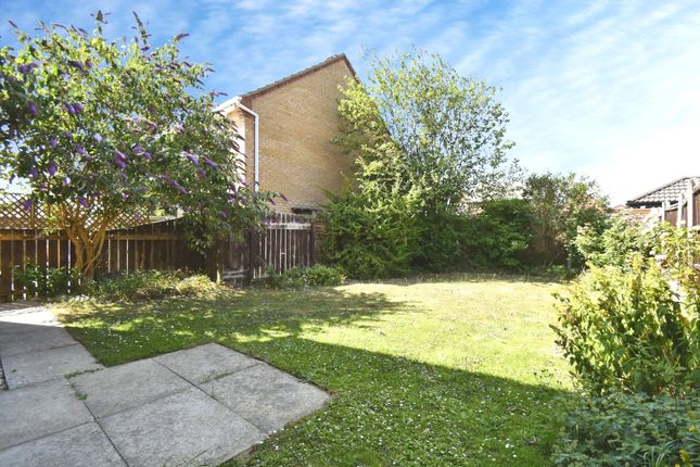 65, Bowmont Way, Hull photo 4