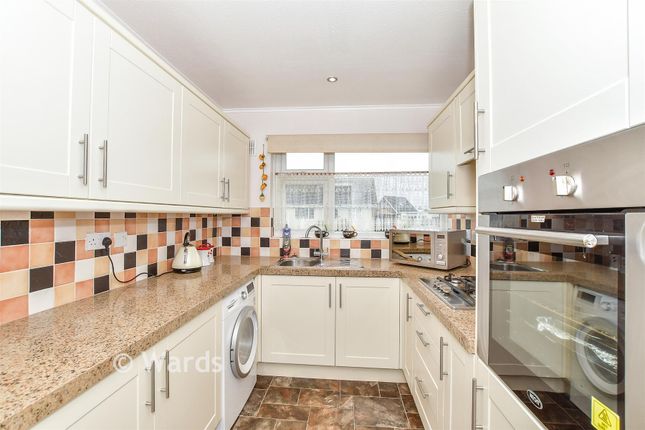 58, The Fairway, Dymchurch photo 4
