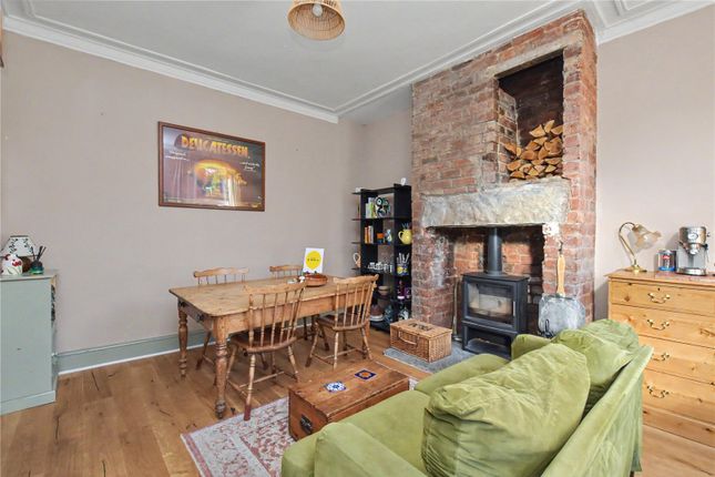 Victoria Road, Leeds photo 2