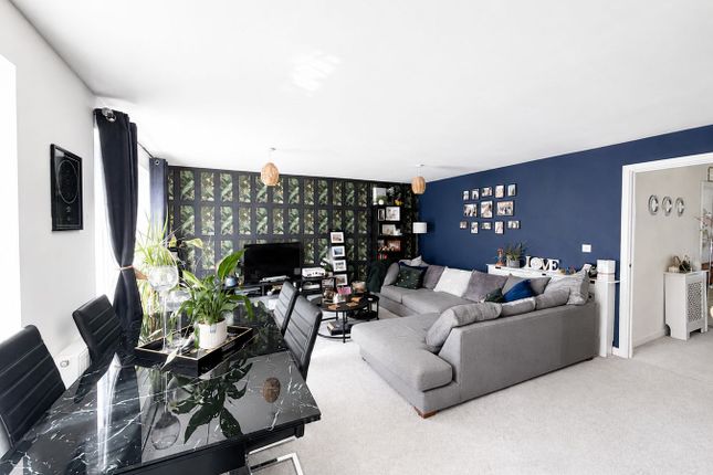 11 Goodwood House, Brooklands Road, Bexhill-on-Sea photo 2