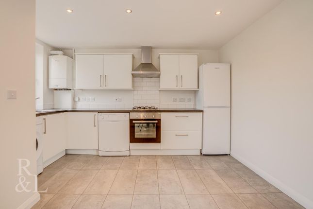 11C, Debdale Lane, Nottingham photo 4