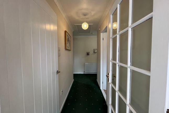 9, Cameron Avenue, Tain photo 4