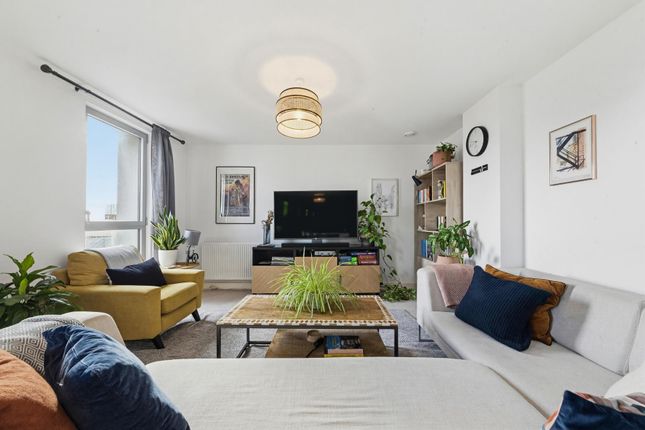 2-bed flat on Flat 18 Heron Place 4, Bramwell Way, London, £465,000