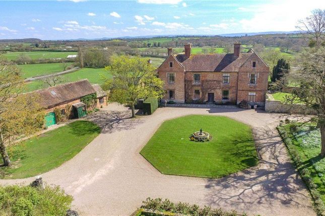 Thumbnail Country house for sale in A Country Estate, Authority To Develop 6 Barns, Over 4 Acres