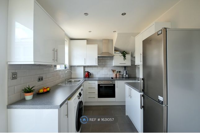 Margaret Close, Morley, Leeds photo 2