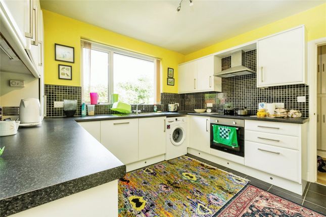 23, Manor Road, Lincoln photo 4