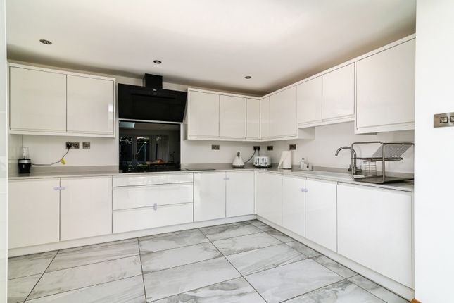 21, Ambleside, Nottingham photo 4