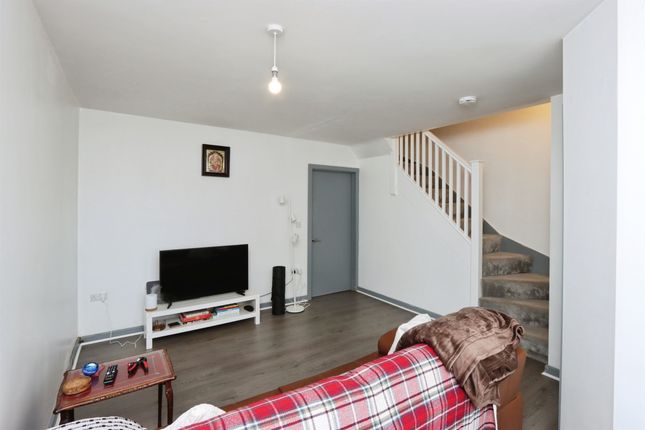 14, Berrystorth Close, Sheffield photo 4