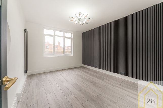 Flat for sale in Homerton High Street, London