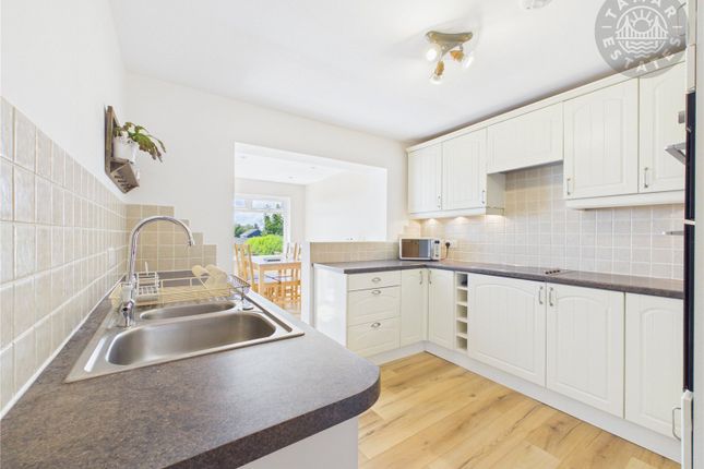 24, Humphreys Close, Liskeard photo 4